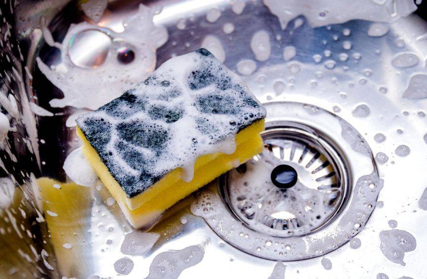 SB Online | Pomoću ovog trika eliminirat ćete 99% bakterija u spužvici za pranje suđa