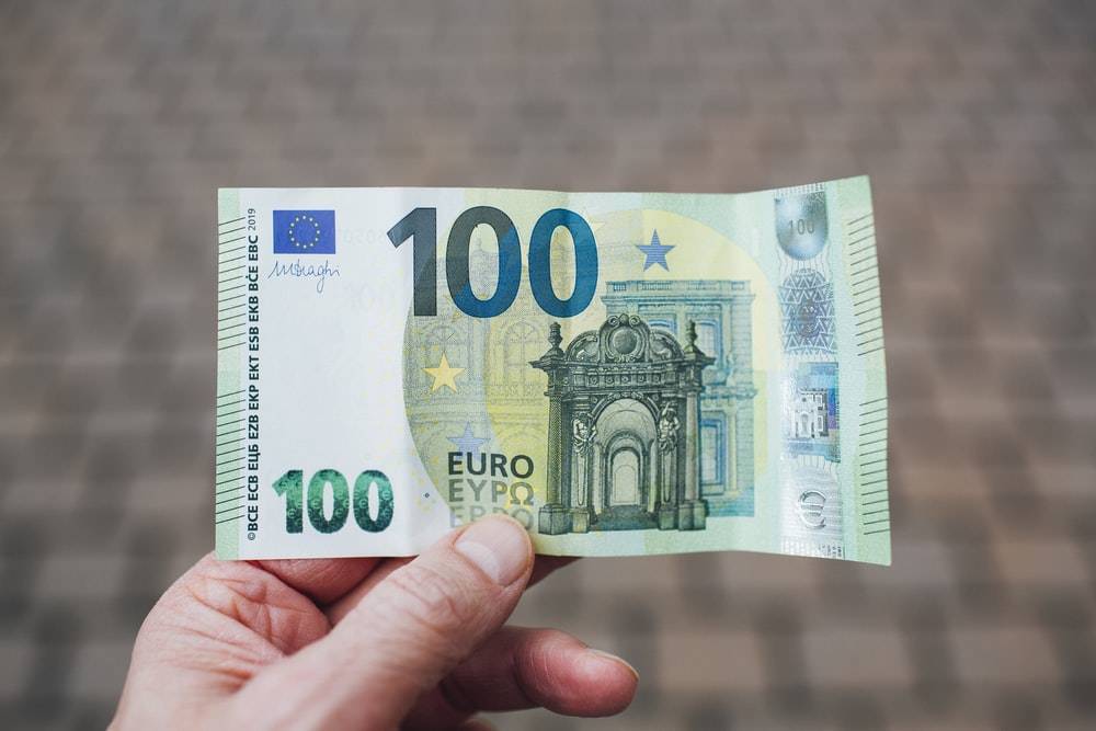 SB Online | Hoćemo li 2023. frizuru plaćati 100 € kao Slovenci? ʼCijene će rasti. Zaokruživat će ihʼ