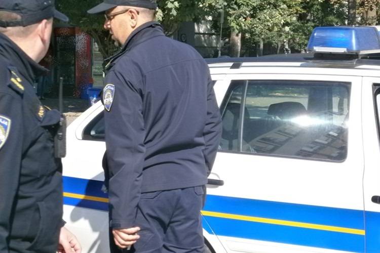 SB Online | Policija jučer u Slavonskom Brodu oduzela automobil