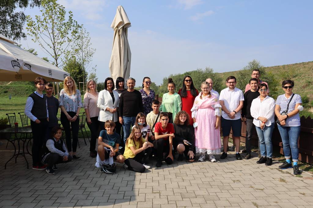 SB Online | Sudionici Erasmus projekta „Bike2school“ u višednevnom posjetu Slavonskom Brodu