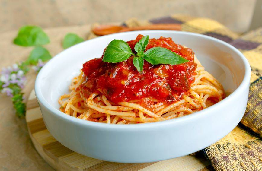 SB Online | Recept za špagete s umakom za pizzu gotove u 20 minuta