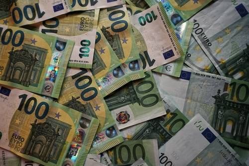 SB Online | Prikupljaju se potpisi za održavanje referenduma o uvođenju eura u RH