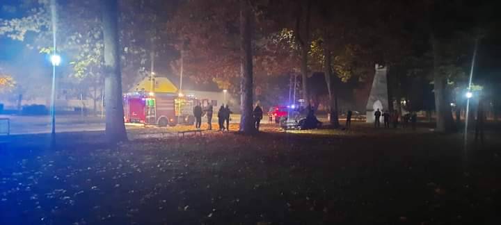 UŽAS U ORIOVCU: Automobil završio na krovu