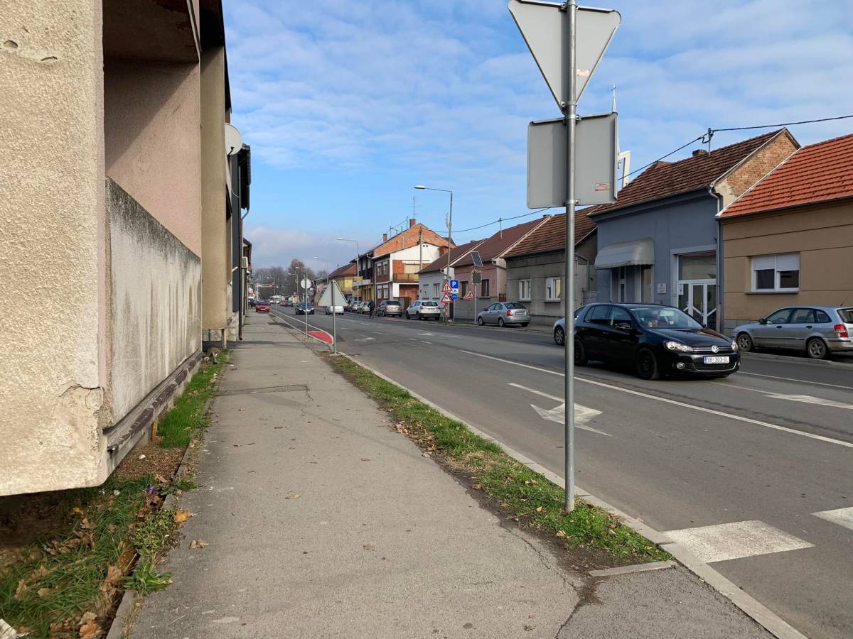 ʺPo čijem je trošku rađen popravak ulice Eugena Kumičića?ʺ