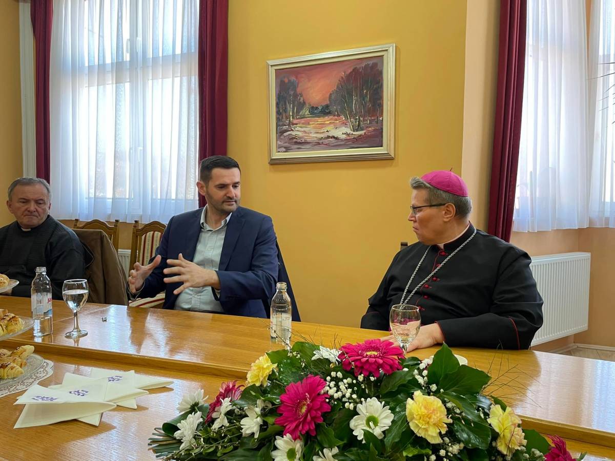 SB Online | Hranić danas u Sibinju, sastao se s načelnikom