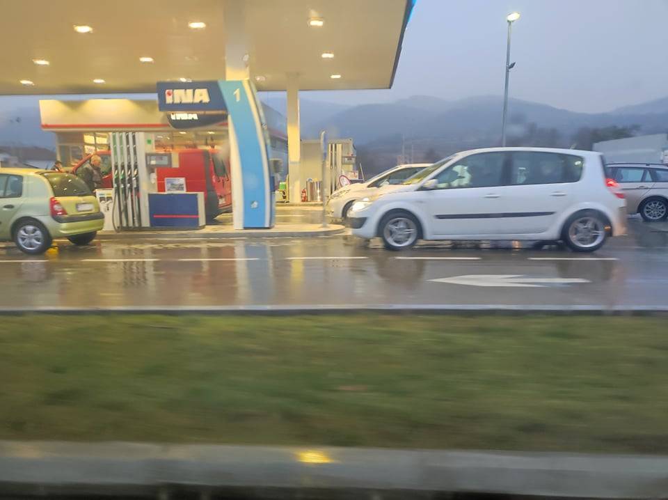 SB Online | Hrvati plaćaju najskuplji benzin u cijeloj regiji: I Mađari i Slovenci plaćaju manje po litri