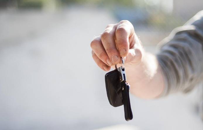 SB Online | JESTE LI ZNALI? U nekoliko slučajeva možete platiti visoke kazne ako date svoj automobil na korištenje drugoj osobi!