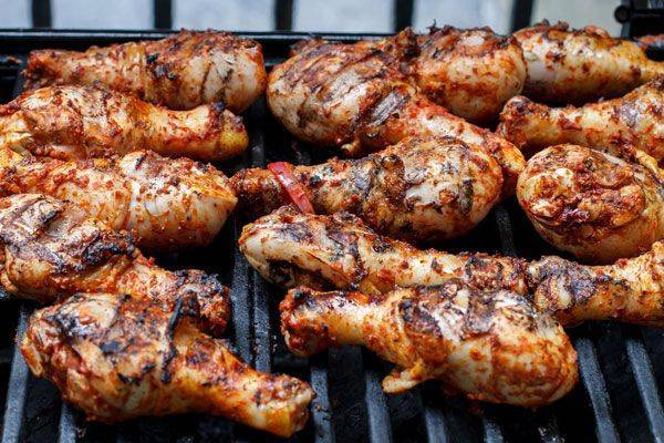 SB Online | Pogledajte trik za meso s roštilja koje se samo odvaja od kosti