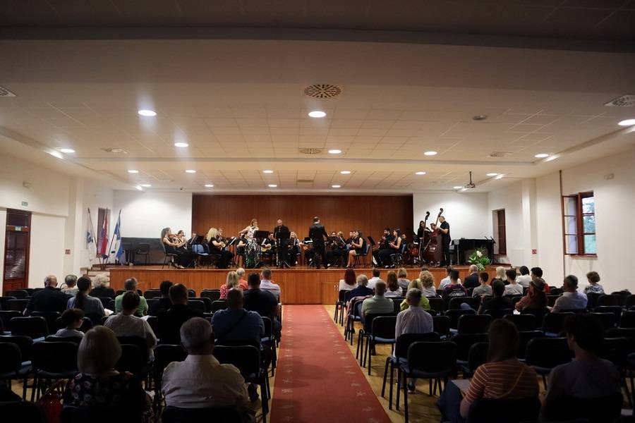 SB Online | Koncert celjskog Orkestra Akord u Slavonskom Brodu