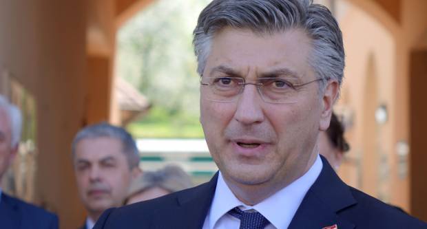 SB Online | Plenković na sjednici vlade: Sa Stožerom ćemo vidjeti koje mjere su u planu