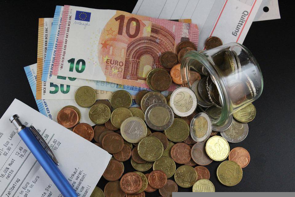SB Online | Pogledajte na koje će se sve proizvode zbog uvođenja eura smanjiti PDV