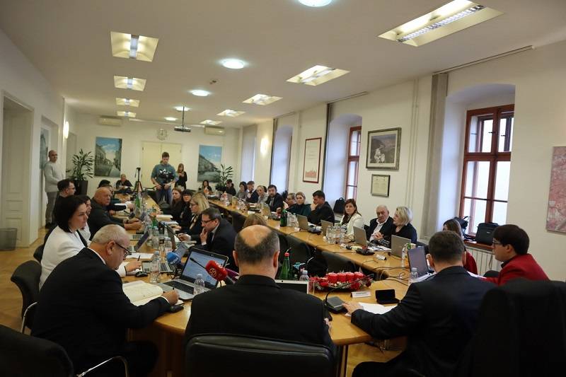 SB Online | Usvojen proračun Grada Slavonskog Broda ʺtežakʺ više od 82.714.300 eura