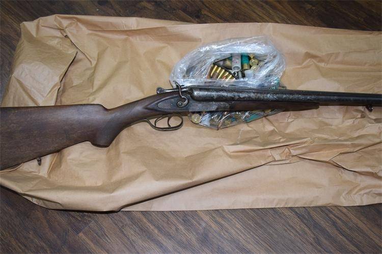 SB Online | Policija oduzela oružje i streljivo, od puške do upaljača za protu pješačku minu