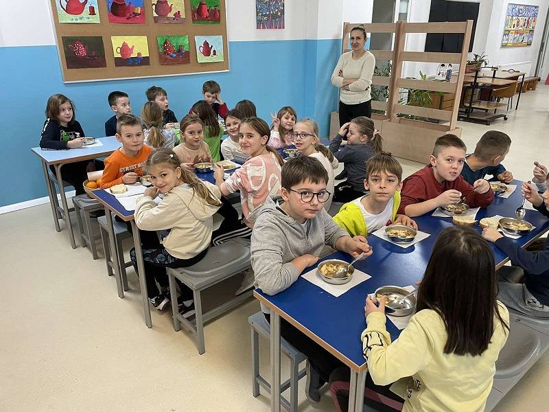 SB Online | Osigurani kuhani obroci u još četiri gradske osnovne škole