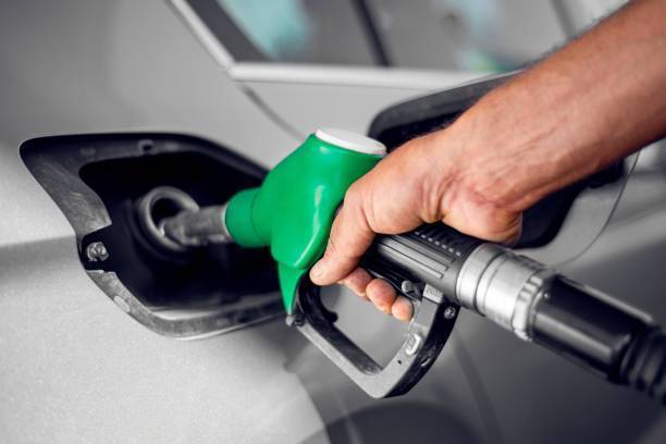 SB Online | Kada izađete iz automobila i idete točiti gorivo, dotaknite vozilo, to vam može spasiti život