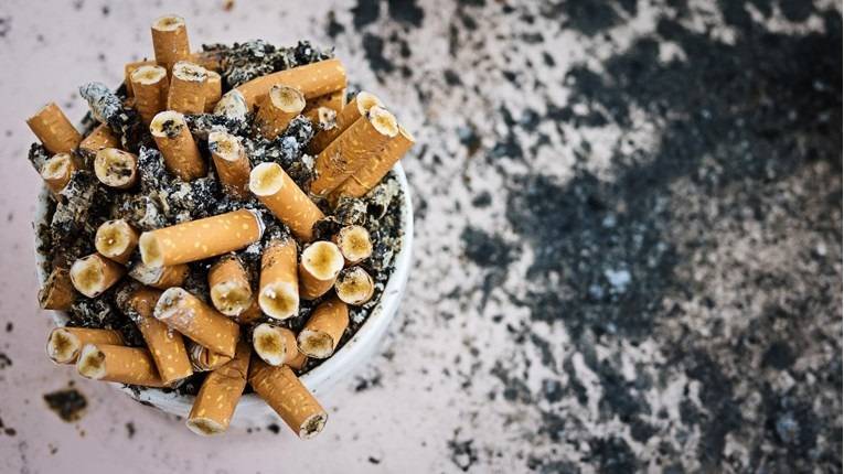 SB Online | U Hrvatskoj djeca sve ranije počinju pušiti