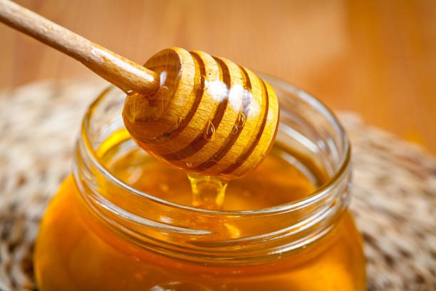 SB Online | Gotovo polovina uvezenog meda je lažna? U njemu sirupi od riže, pšenice i šećerne repe