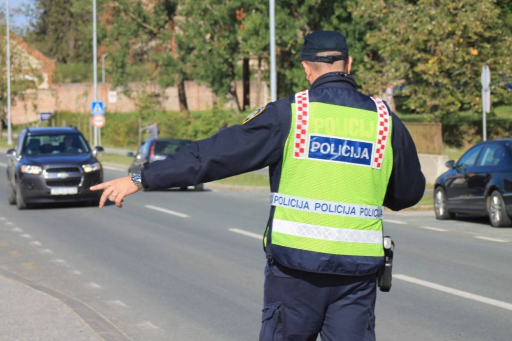SB Online | Od kazni koje su platili vozači, policajac ukrao čak 830 000 kuna