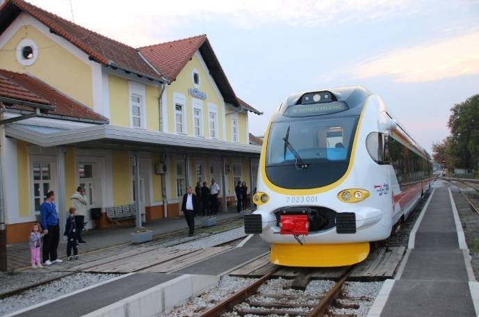 SB Online | I ovog ljeta Slavonci će moći izravnim vlakovima na more