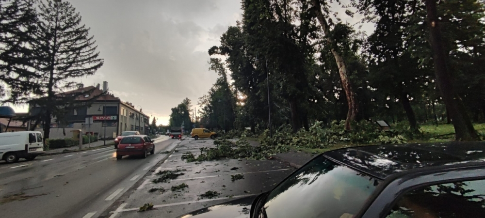 Dan kad je nebo potamnilo, a priroda pokazala svoju snagu: Dvije godine od katastrofalnog nevremena koje je pogodilo požeški i pleternički kraj