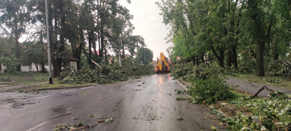 Dan kad je nebo potamnilo, a priroda pokazala svoju snagu: Dvije godine od katastrofalnog nevremena koje je pogodilo požeški i pleternički kraj