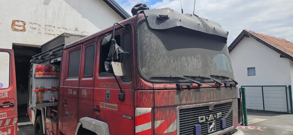 Potrebna je pomoć za obnovu: Požar teško oštetio garažni prostor DVD-a Brestovac