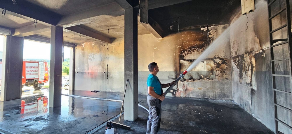 Potrebna je pomoć za obnovu: Požar teško oštetio garažni prostor DVD-a Brestovac