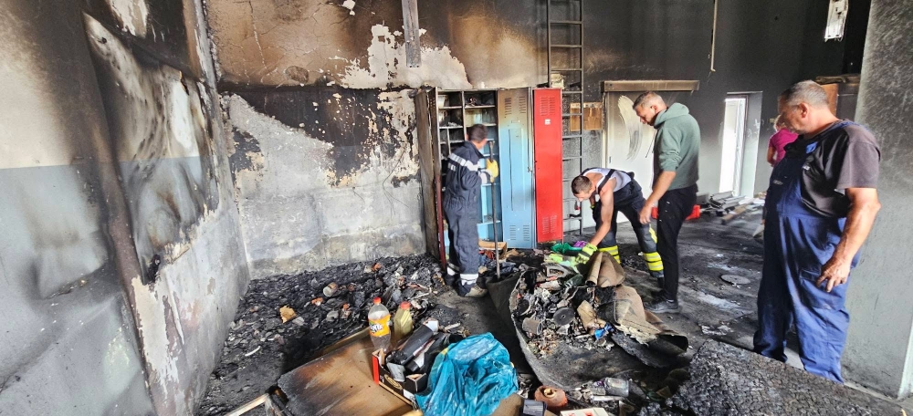 Potrebna je pomoć za obnovu: Požar teško oštetio garažni prostor DVD-a Brestovac