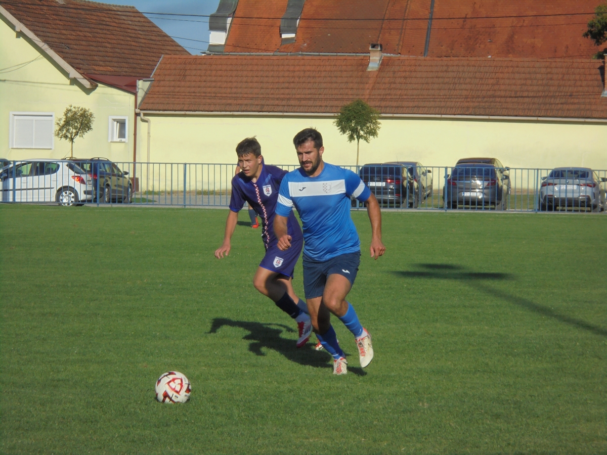 Carlsberg kup u Kuzmici: NK »Jakšić« drugu godinu zaredom osvojio turnir