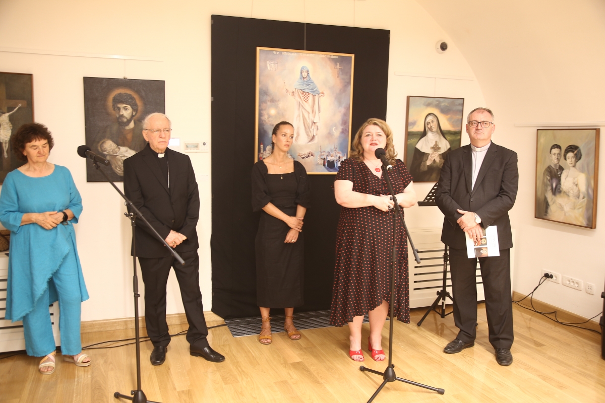 Požeški muzej: Otvorena izložba »Hrvatski sveci i blaženici u našem narodu« akademske slikarice Iris Mihatov Miočić