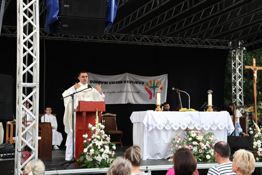 Foto: Drugi dan Duhovnog vikenda u Kutjevu