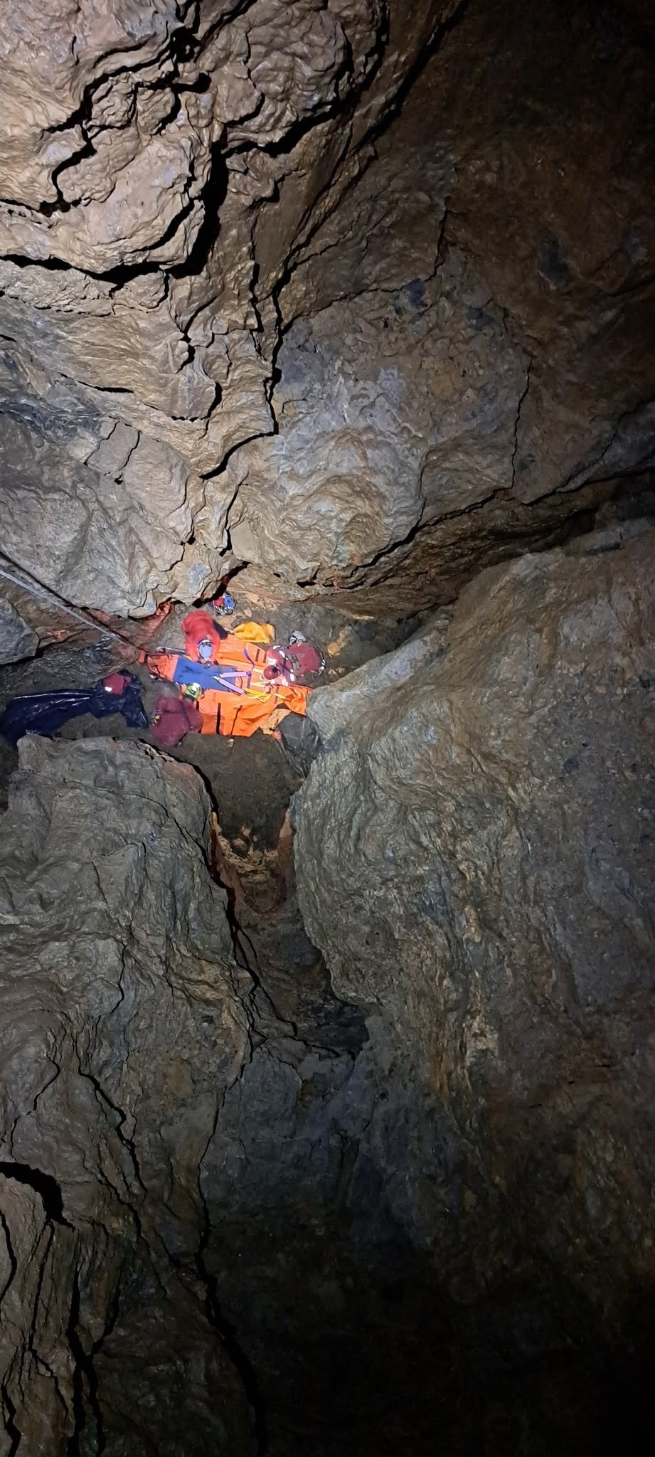 Speleo vježba HGSS Stanice Požega na Papuku