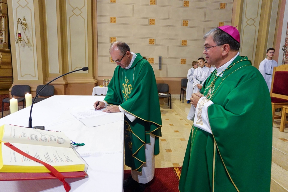 U službu uveden novoimenovani župnik u Kaptolu, Ivica Žuljević
