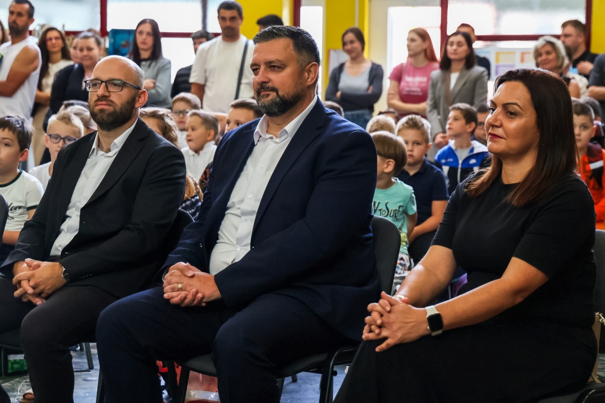 Prvi dan škole u Požeško-slavonskoj županiji: 590 prvašića započelo novo životno poglavlje