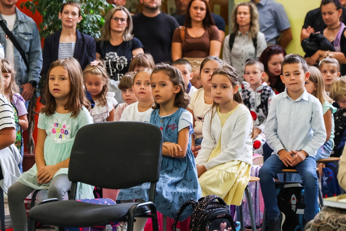 Prvi dan škole u Požeško-slavonskoj županiji: 590 prvašića započelo novo životno poglavlje