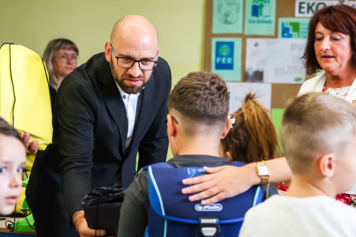 Prvi dan škole u Požeško-slavonskoj županiji: 590 prvašića započelo novo životno poglavlje