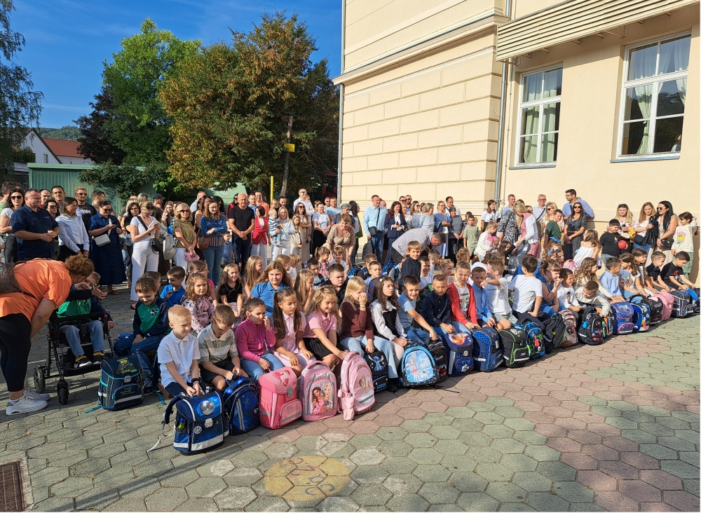 Gradonačelnik Miličević i njegova zamjenica Martinek obišli požeške gradske škole