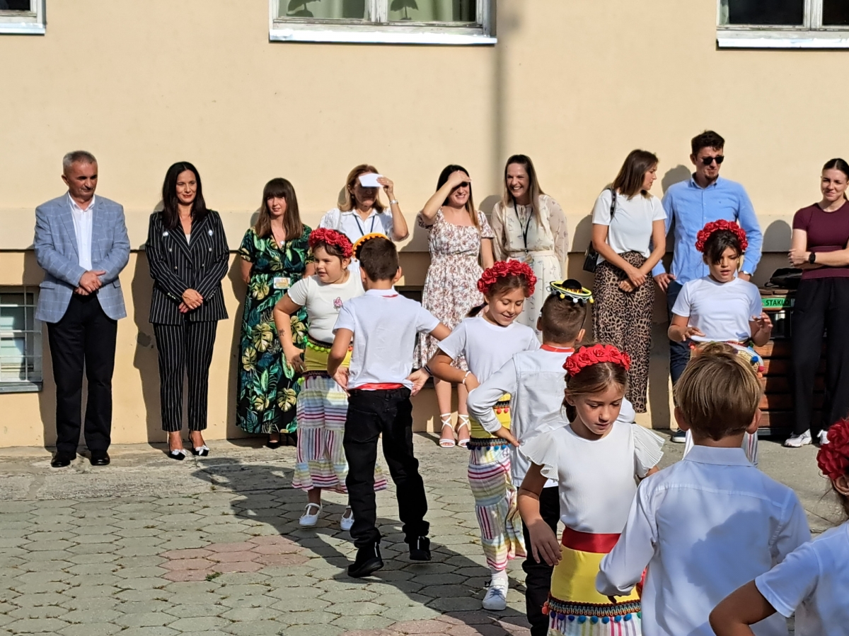 Gradonačelnik Miličević i njegova zamjenica Martinek obišli požeške gradske škole