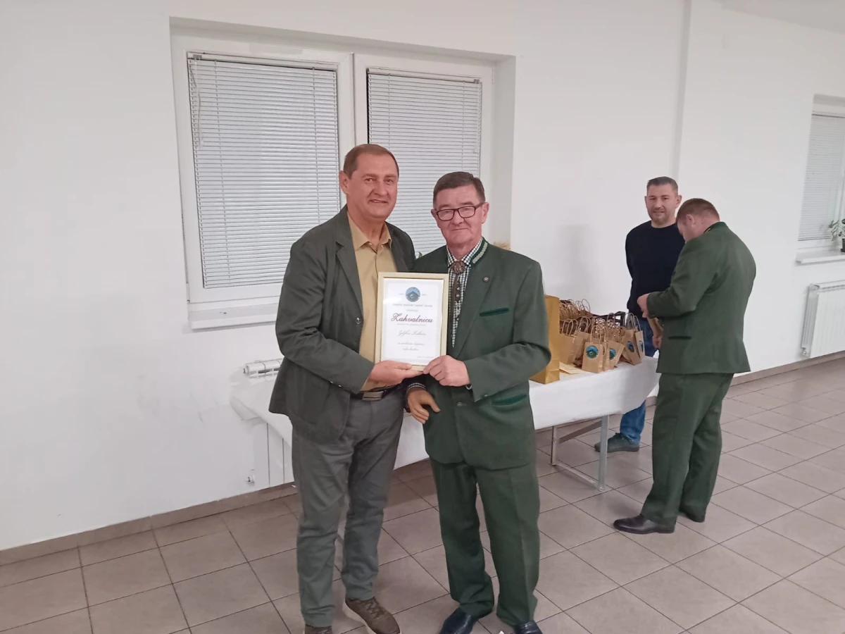 Lovci veličkog Lapjaka proslavili devet desetljeća svog društva