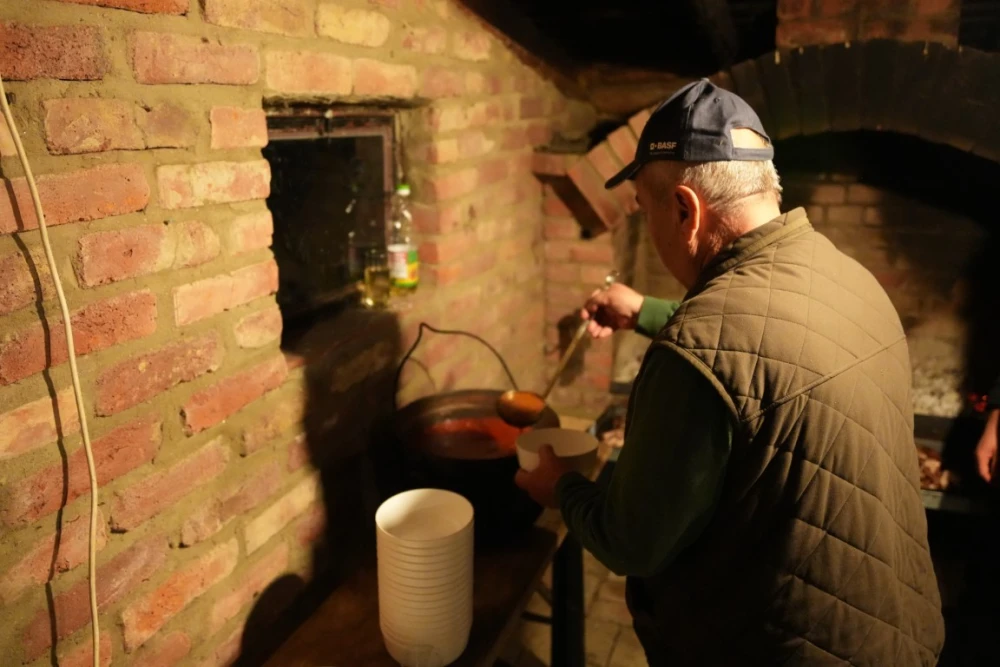 Hrnjevački vinogradari proslavili završetak berbe – vino, prijateljstvo i slavonska duša