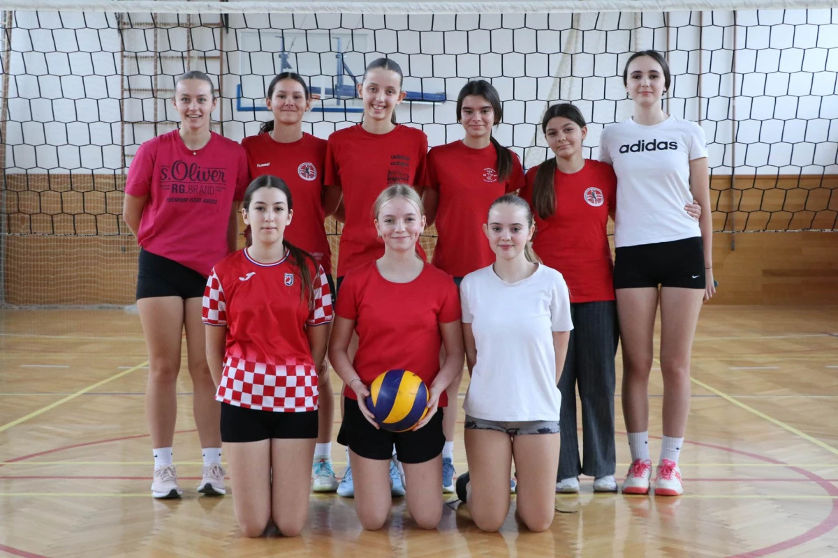 Započeli dekanatski susreti krizmanika i mladih u pripravi za SKHM2026.