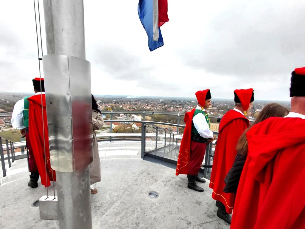 Postrojba Trenkovi panduri u posjetu Vukovaru