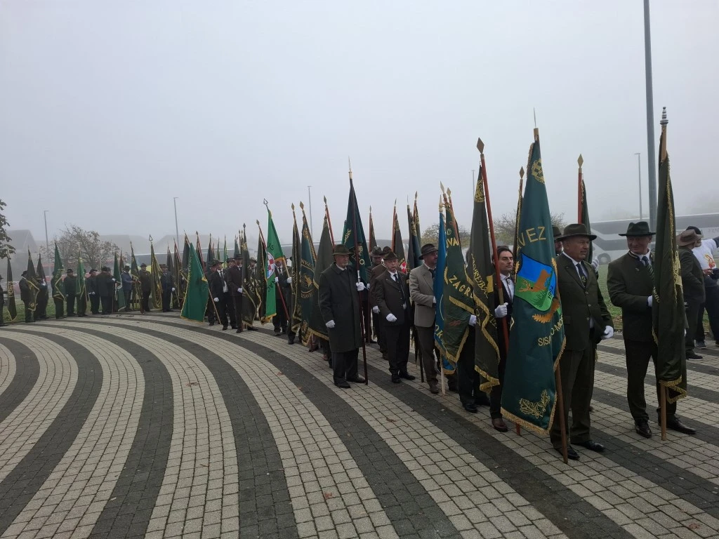Lovci Požeško-slavonske županije sudjelovali na nacionalnoj proslavi svetog Huberta u Sisku