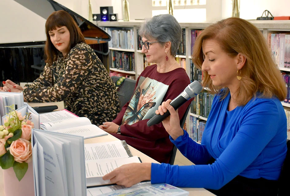 Promocija „Naše zimske pjesmoslikovnice“ u Gradskoj knjižnici Požega