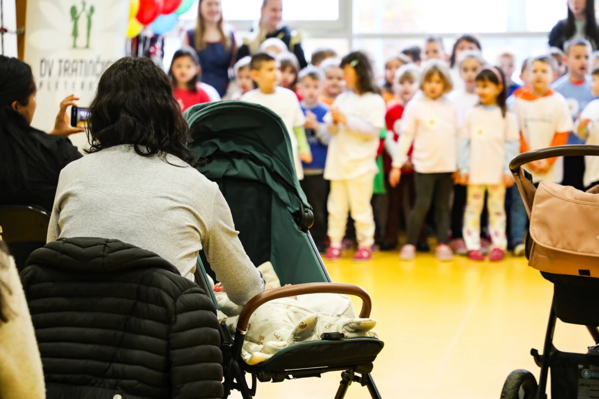 Pleternica: Dodjela sredstava za novorođene uz nova ulaganja u dječje vrtiće