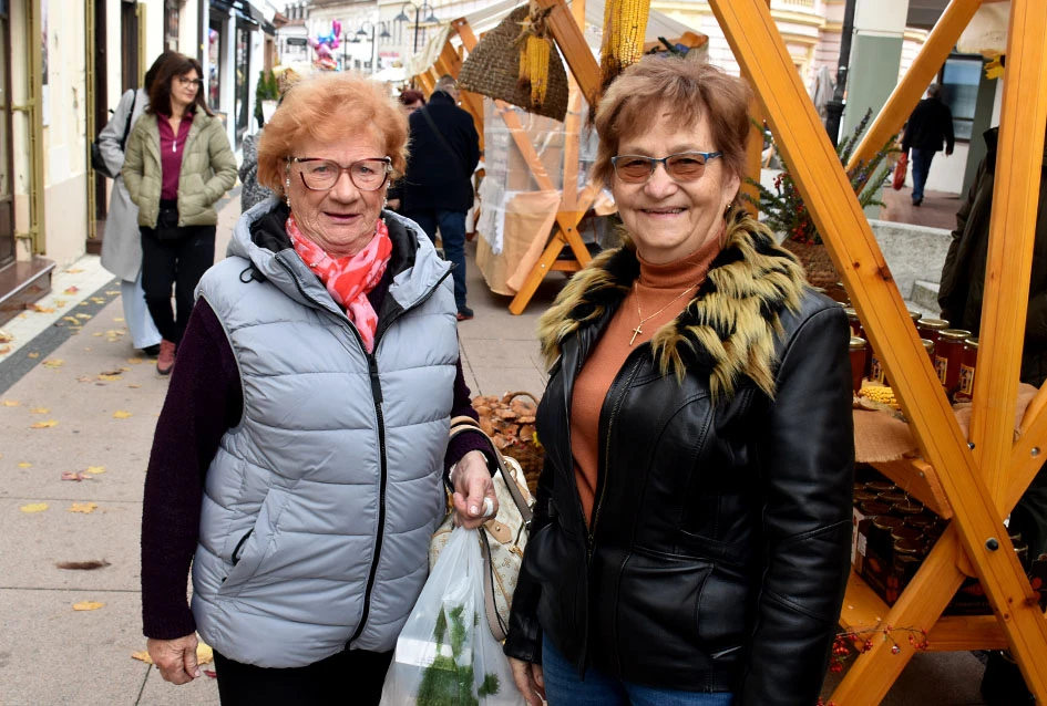 JESEN U POŽEGI: štandovi puni domaćih okusa i tradicionalno krštenje mošta