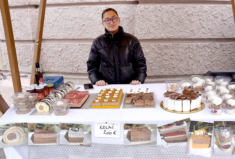 JESEN U POŽEGI: štandovi puni domaćih okusa i tradicionalno krštenje mošta