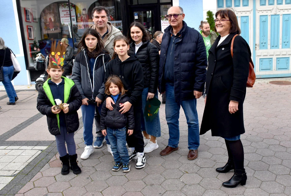 JESEN U POŽEGI: štandovi puni domaćih okusa i tradicionalno krštenje mošta