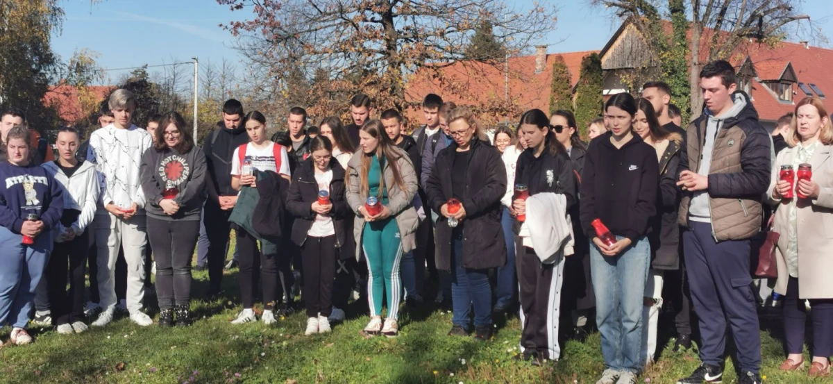 U tišini sjećanja: Poljoprivredno-prehrambena škola odala počast Vukovaru i Škabrnji