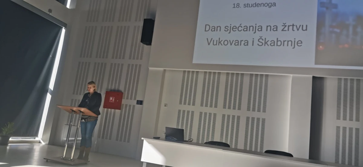 U tišini sjećanja: Poljoprivredno-prehrambena škola odala počast Vukovaru i Škabrnji